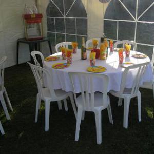 Loueur de matériel de réception - Tables et chaises